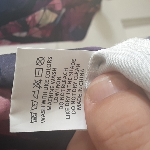 Butter fly Top - Picture 4 of 5